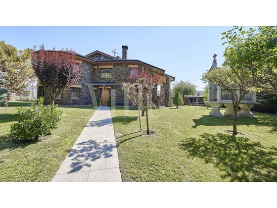 Foto 2 de Casa en venda a Puigcerdà de 5 habitacions amb terrassa i jardí