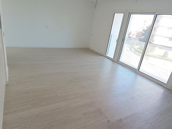 Foto 1 de Piso en venta en Esparreguera de 1 habitación con terraza y garaje