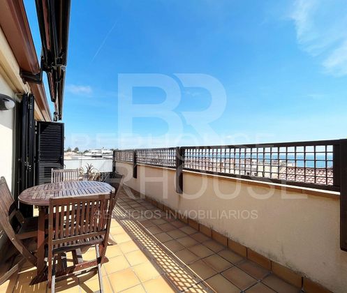 Foto 2 de Àtic en venda a Masnou de 3 habitacions amb terrassa i aire acondicionat