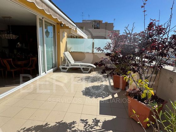 Foto 2 de Venta de ático en Masnou de 3 habitaciones con terraza y garaje
