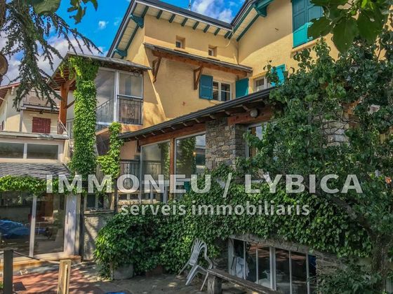 Foto 2 de Venta de casa en Osseja de 6 habitaciones con terraza y piscina