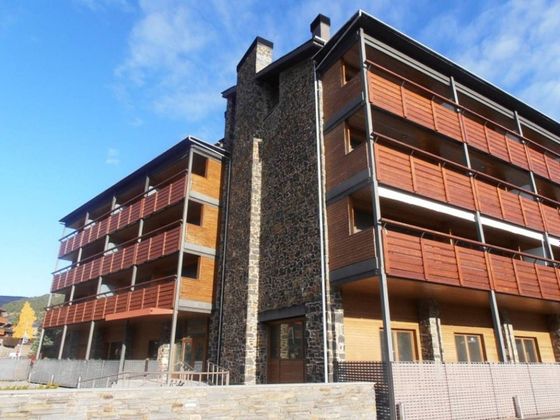 Foto 1 de Piso en venta en Llívia (Girona) de 3 habitaciones con terraza y garaje