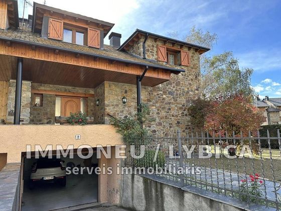 Foto 2 de Casa en venda a Llívia (Girona) de 4 habitacions amb terrassa i garatge
