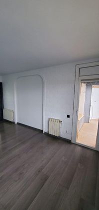 Foto 2 de Piso en venta en avenida De Barcelona de 4 habitaciones con balcón y calefacción
