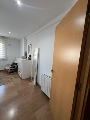 Foto 2 de Pis en venda a Centre - Santa Coloma de Gramanet de 3 habitacions amb balcó i aire acondicionat