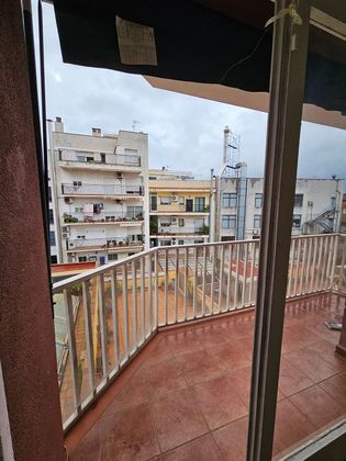 Foto 2 de Piso en venta en Riu de 3 habitaciones con terraza y balcón