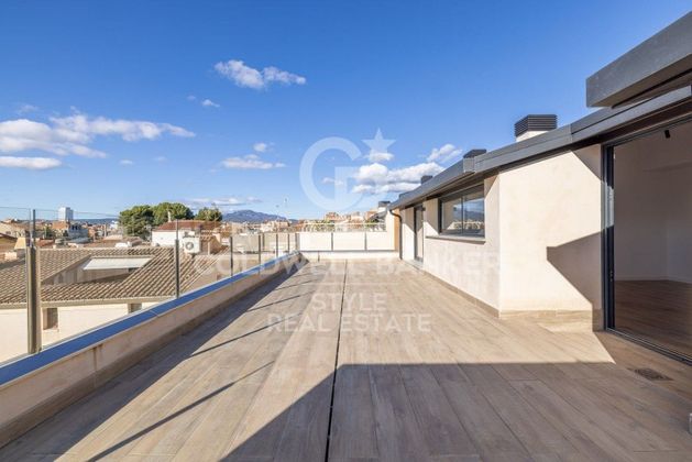 Foto 1 de Dúplex en venda a Centre - Sabadell de 3 habitacions amb terrassa i balcó