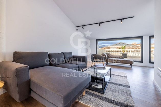Foto 2 de Àtic en venda a calle De la Creueta de 3 habitacions amb terrassa i aire acondicionat