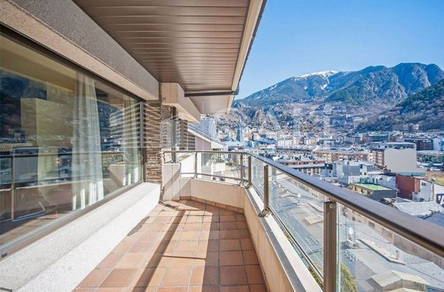 Foto 1 de Ático en venta en Andorra la Vella de 4 habitaciones con terraza y calefacción