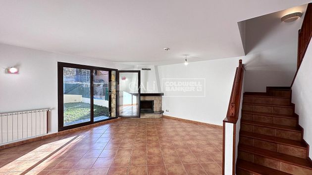 Foto 2 de Casa en venda a carretera De la Peguera de 4 habitacions amb terrassa i garatge