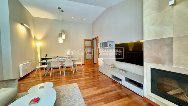 Foto 2 de Ático en alquiler en Escaldes, les de 3 habitaciones con terraza y muebles