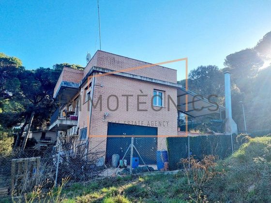 Foto 2 de Xalet en venda a Llinars del Valles de 5 habitacions amb terrassa i garatge