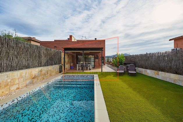 Foto 2 de Casa en venda a Santa Maria de Palautordera de 5 habitacions amb terrassa i piscina