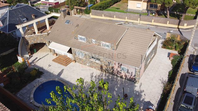 Foto 2 de Xalet en venda a Sant Antoni de Vilamajor de 6 habitacions amb terrassa i piscina