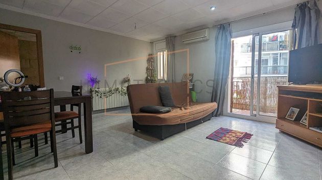 Foto 1 de Piso en venta en Sant Celoni de 2 habitaciones con balcón y aire acondicionado