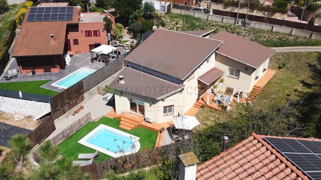 Foto 1 de Chalet en venta en Lliçà de Vall de 3 habitaciones con terraza y piscina