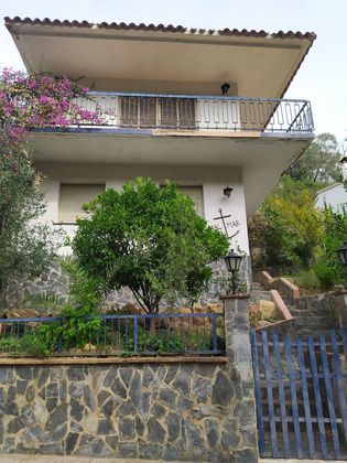 Foto 2 de Xalet en venda a Rosamar de 4 habitacions amb terrassa i garatge