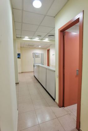 Foto 2 de Local en alquiler en Centre - Hospitalet de Llobregat, L´ con aire acondicionado y calefacción