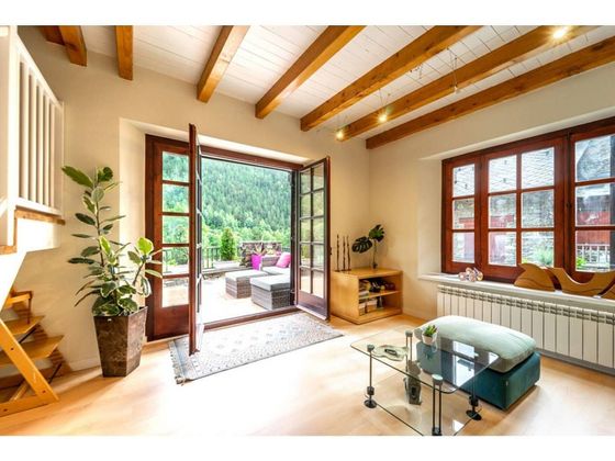 Foto 2 de Casa en venda a Ordino de 4 habitacions amb terrassa i garatge