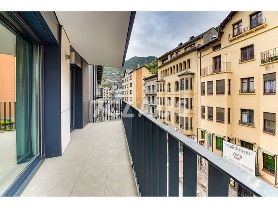 Foto 1 de Pis en venda a Escaldes, les de 4 habitacions amb terrassa i calefacció