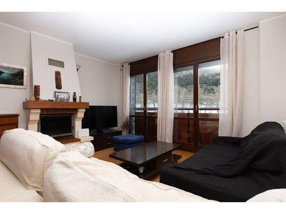 Foto 2 de Pis en venda a Ordino de 3 habitacions amb garatge i balcó