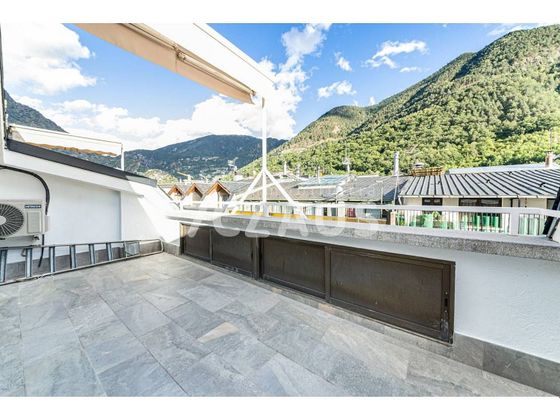Foto 1 de Dúplex en venta en Andorra la Vella de 4 habitaciones con terraza y garaje