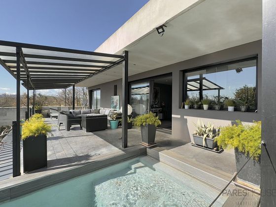 Foto 2 de Casa en venda a Mollet de Peralada de 3 habitacions amb terrassa i piscina