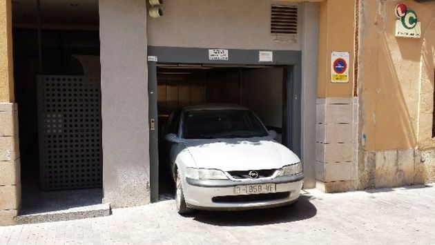 Foto 2 de Garaje en venta en calle Josep Anton Marques de 16 m²