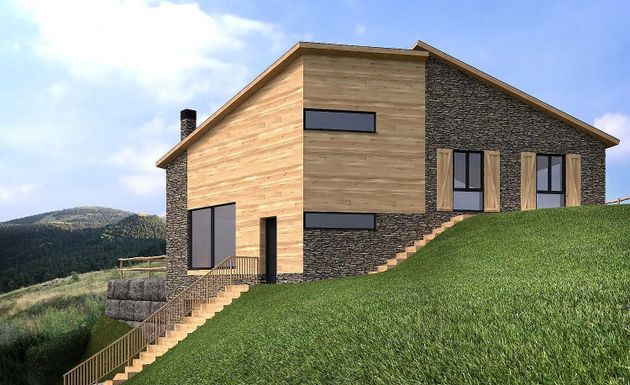 Foto 2 de Casa en venda a Alp de 3 habitacions amb garatge i jardí