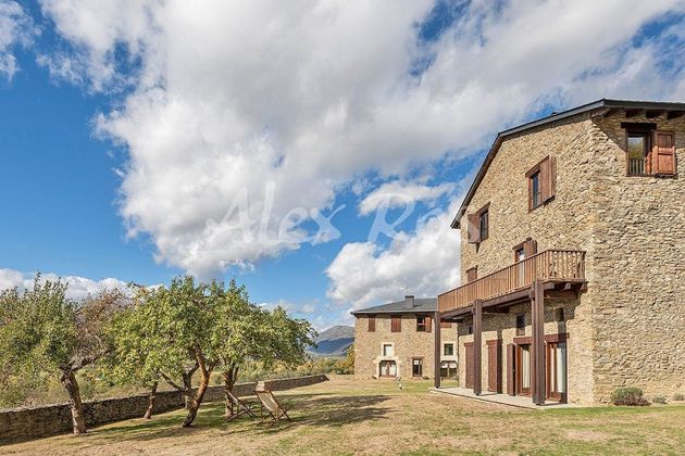 Foto 2 de Casa en venda a Fontanals de Cerdanya de 4 habitacions amb terrassa i piscina