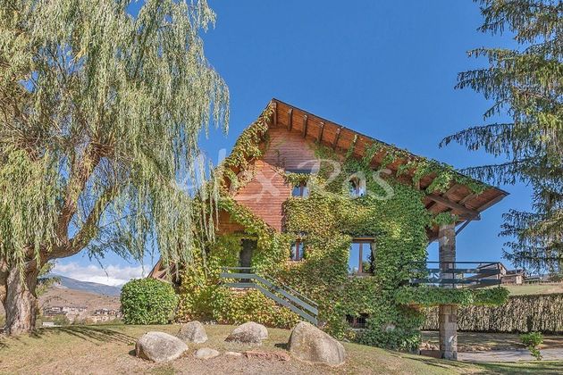 Foto 1 de Casa en venta en Bellver de Cerdanya de 6 habitaciones con terraza