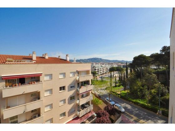 Foto 2 de Pis en venda a avenida Sa Boadella de 3 habitacions amb terrassa i piscina