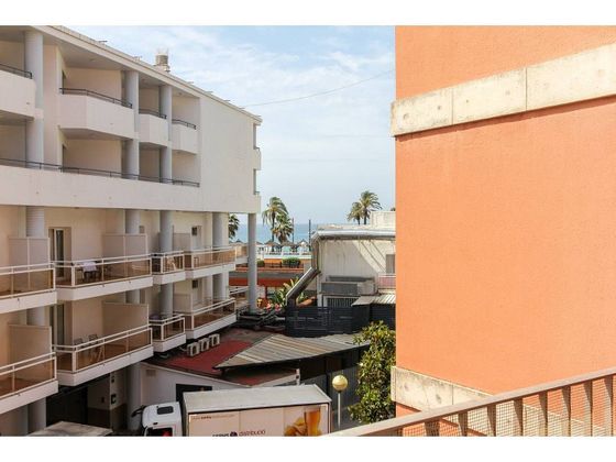 Foto 2 de Pis en venda a paseo De Les Acàcies de 3 habitacions amb terrassa i garatge