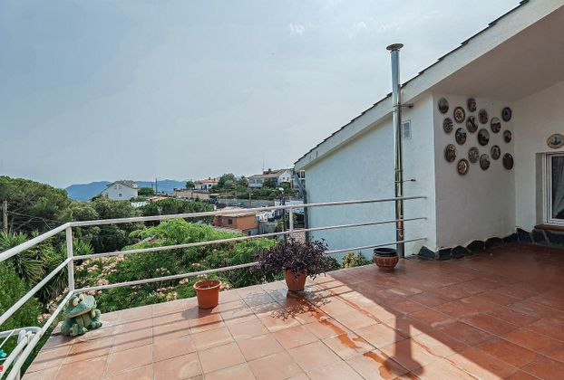 Foto 2 de Xalet en venda a Dosrius de 3 habitacions amb terrassa i jardí