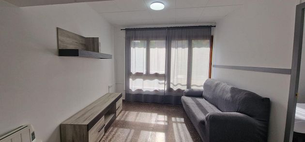 Foto 1 de Alquiler de piso en Seu d´Urgell, la de 2 habitaciones con calefacción