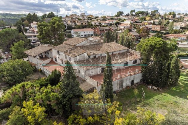 Foto 1 de Casa en venda a Esparreguera de 8 habitacions amb terrassa i piscina