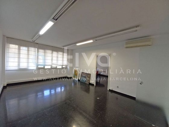 Foto 1 de Oficina en venda a La Maternitat i Sant Ramon de 120 m²