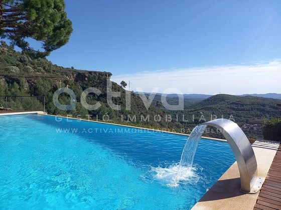 Foto 1 de Xalet en venda a Sant Feliu de Codines de 6 habitacions amb terrassa i piscina