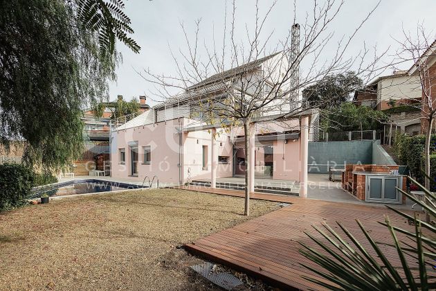 Foto 1 de Venta de chalet en Sant Just Desvern de 7 habitaciones con terraza y piscina