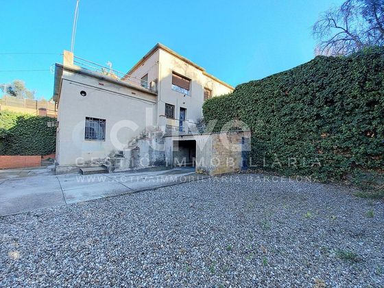 Foto 1 de Venta de chalet en Sant Just Desvern de 4 habitaciones con terraza y piscina