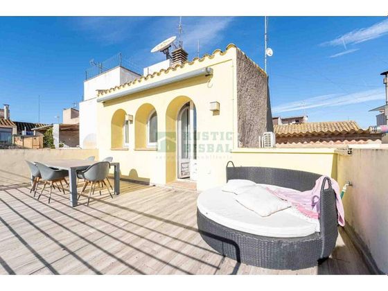 Foto 1 de Venta de casa rural en Sant Pere Pescador de 3 habitaciones con terraza y balcón