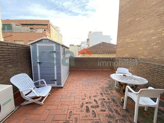 Foto 1 de Dúplex en venda a Casagemes - Canyadó de 2 habitacions amb terrassa i balcó