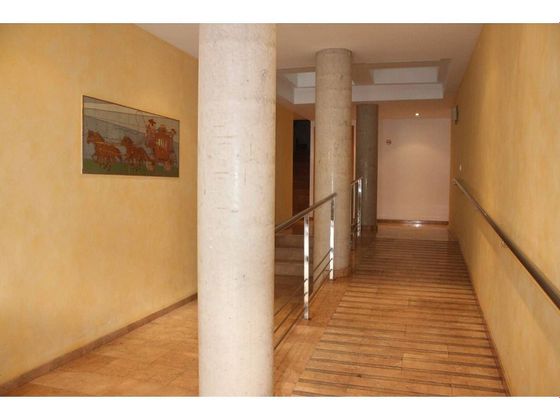 Foto 2 de Venta de piso en avenida De Girona de 4 habitaciones con terraza y garaje