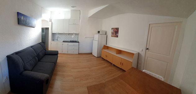 Foto 1 de Ático en alquiler en Centre - Tortosa de 2 habitaciones con muebles
