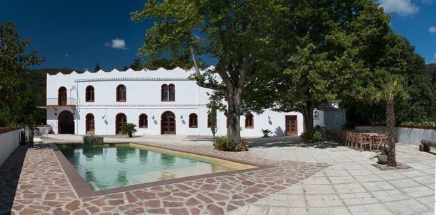 Foto 1 de Venta de casa rural en Arenys de Munt de 10 habitaciones con piscina y jardín