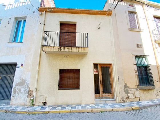 Foto 1 de Casa en venda a Caldes d´Estrac de 4 habitacions amb terrassa i garatge