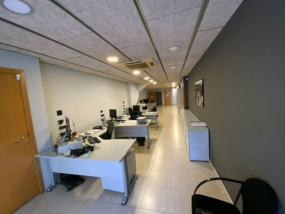Foto 2 de Alquiler de oficina en Eixample con aire acondicionado y calefacción