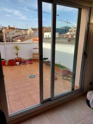 Foto 1 de Pis en venda a Centre - Mataró de 1 habitació amb terrassa i aire acondicionat