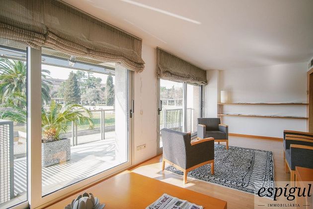 Foto 2 de Pis en venda a Eixample Sud – Migdia de 4 habitacions amb terrassa i balcó