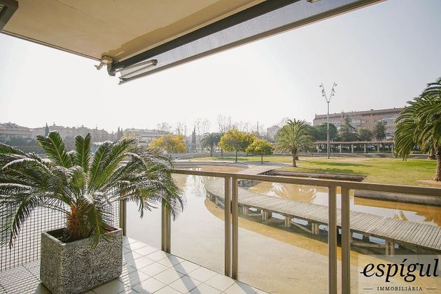 Foto 2 de Pis en venda a Eixample Sud – Migdia de 4 habitacions amb terrassa i balcó